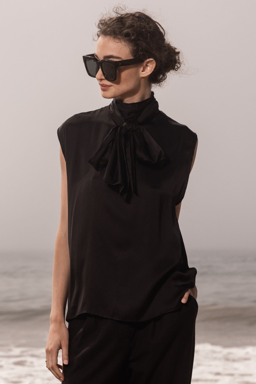 Women Heidi Merrick Classics | Margo Top-Noir